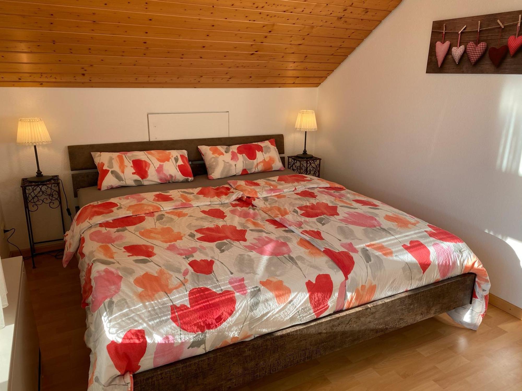Haus Am Sonnenhuegel Apartment Bad Urach Ngoại thất bức ảnh